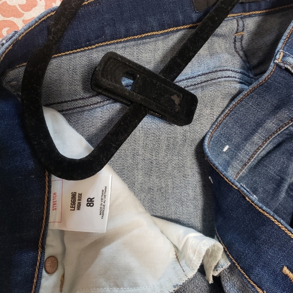 Express High Rise Jeans - Picture 6 of 7